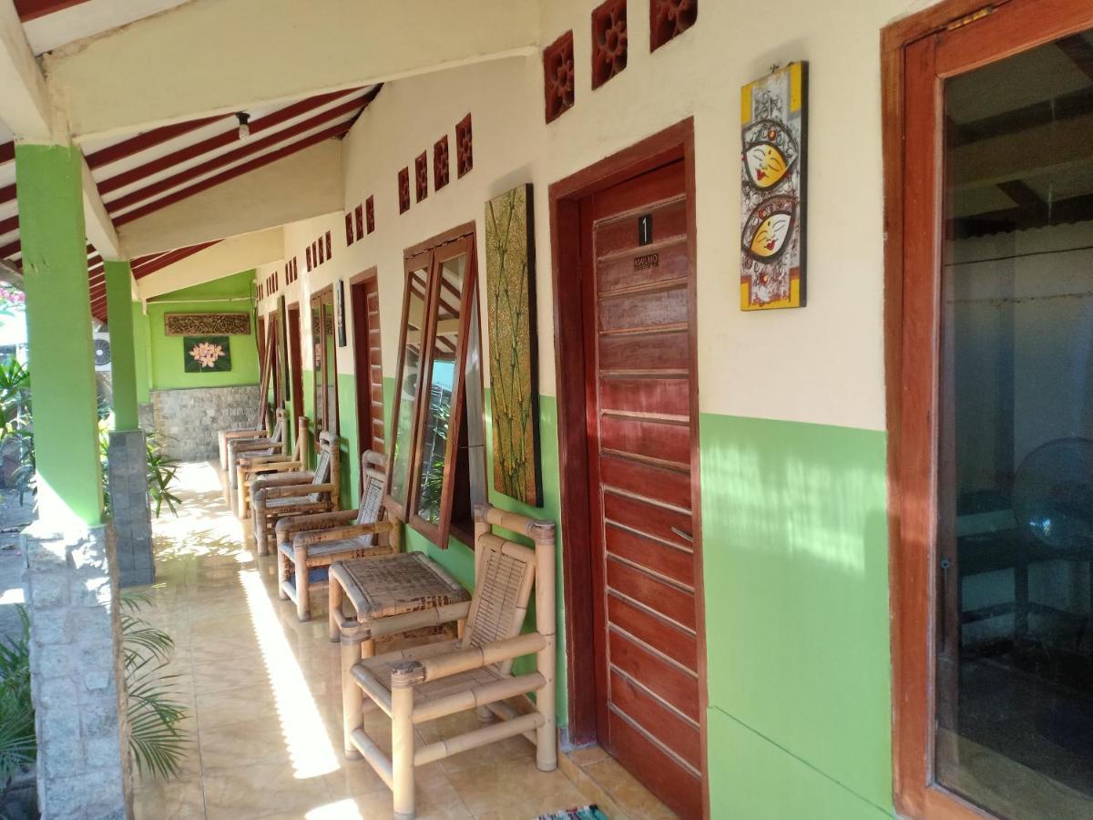 Izzi * Gili Trawangan