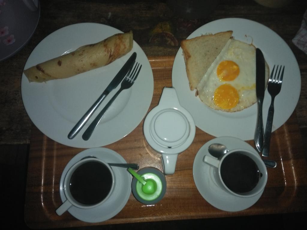 Izzi Homestay *